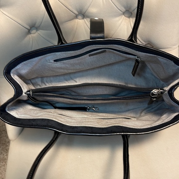 Dooney & Bourke K1013498 black monogram jacquard with black leather trim tote - Picture 11 of 13